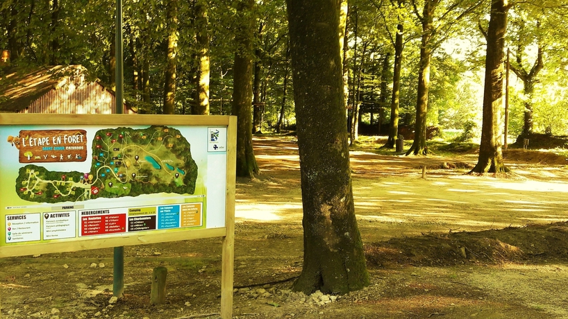 Imagen de los exteriores del L'etape En Foret. Foto 16