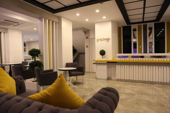 Imagen de los interiores del Letstay Hotel - Adults Only. Foto 17