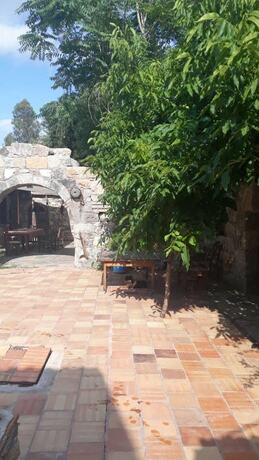 Imagen general del Levissi Han. Foto 2