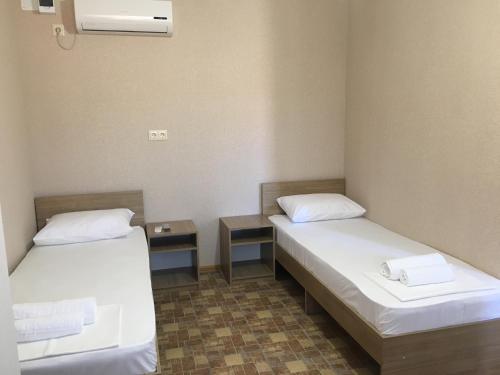 Imagen de la habitación del Levrus Hotel. Foto 7