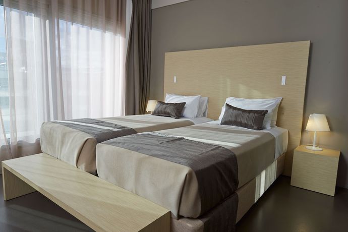 Imagen de la habitación del L'h&ocirc;tel Du Centre. Foto 17