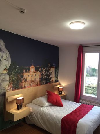 Imagen del bar/restaurante del L'hôtel Du Cirque. Foto 2