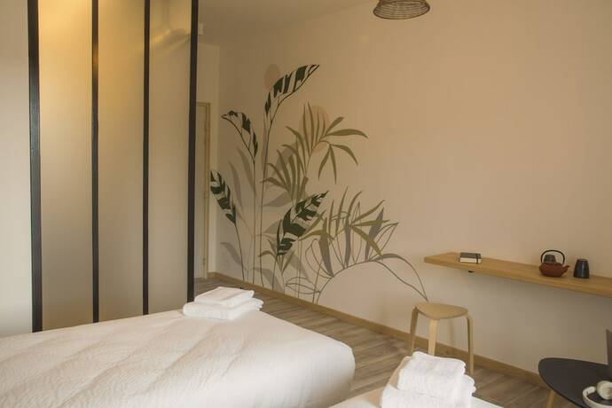 Imagen de la habitación del L\'h&ocirc;tel du Garage des Cevennes. Foto 11
