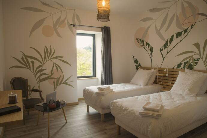 Imagen de la habitación del L\'h&ocirc;tel du Garage des Cevennes. Foto 15