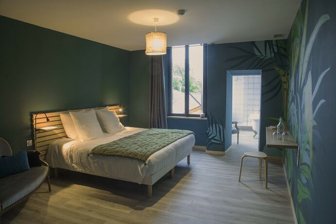 Imagen de la habitación del L\'h&ocirc;tel du Garage des Cevennes. Foto 17