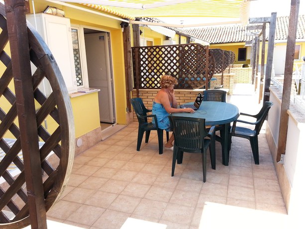 Imagen de la habitación del Lianna Beach Resort. Foto 14