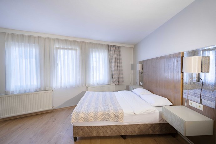 Imagen de la habitación del Libiza Hotel. Foto 14