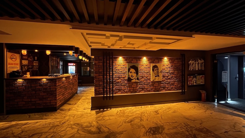 Imagen de los interiores del Lider Otel. Foto 13