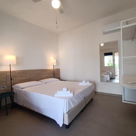 Imagen de la habitación del Lido di Alghero Beach Resort. Foto 3