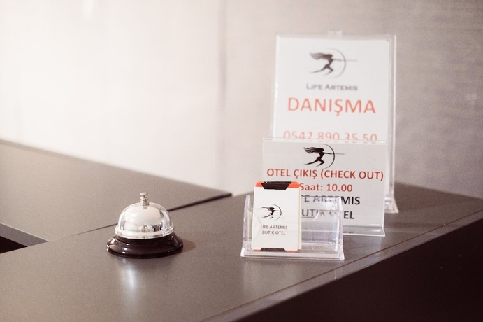 Imagen de los interiores del Life Artemis Otel. Foto 15