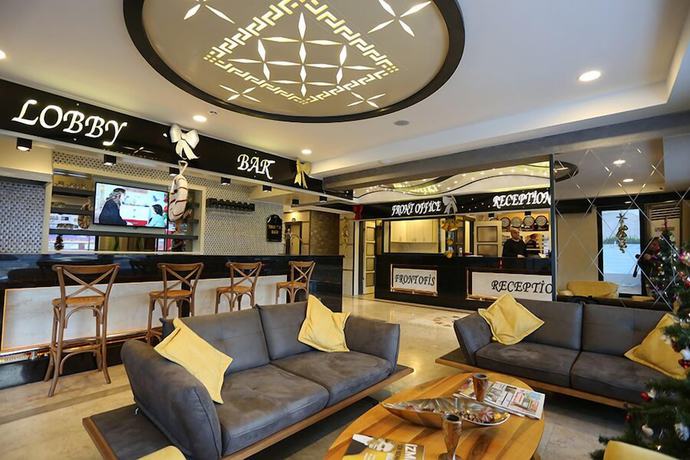 Imagen del bar/restaurante del Life Corner Hotel. Foto 2