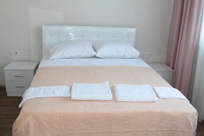 Imagen de la habitación del Life Hotel. Foto 9