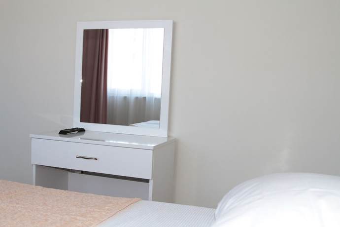 Imagen de la habitación del Life Hotel. Foto 16