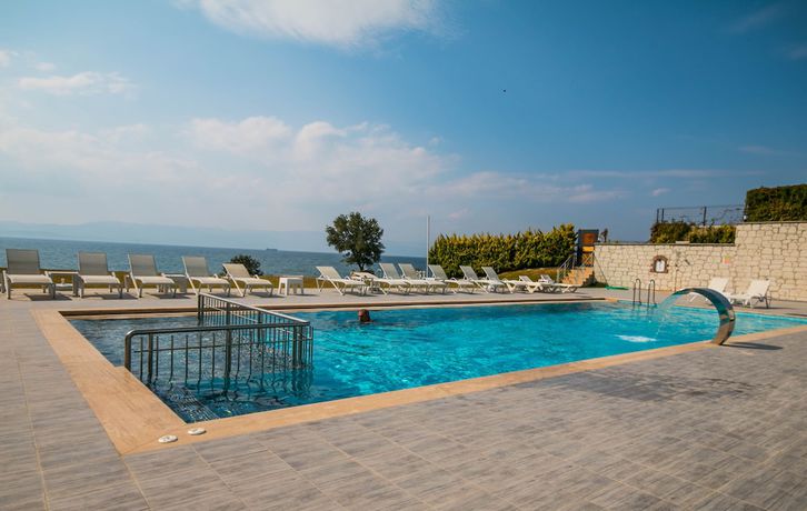 Imagen de la piscina del Life Point Boutique Hotel. Foto 20