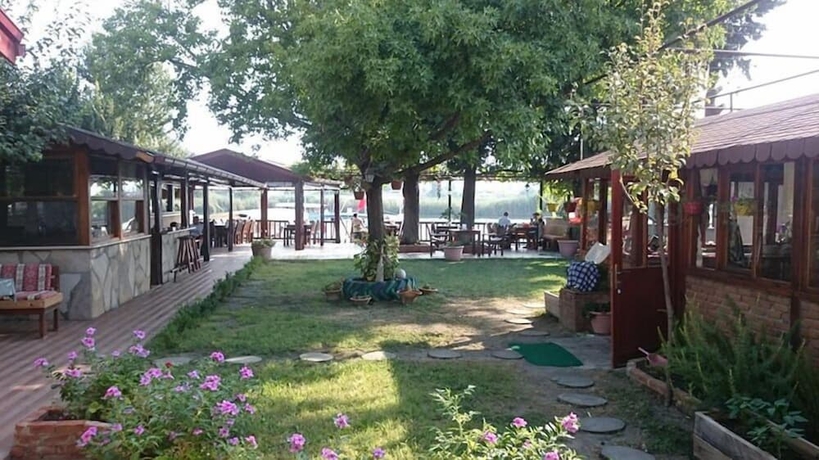 Imagen de los exteriores del Likya Pansiyon. Foto 12