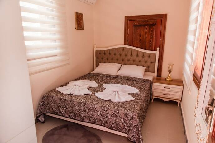 Imagen de la habitación del Lily Town Hotel. Foto 15