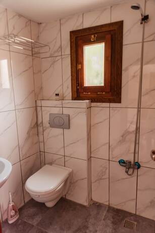 Imagen de la habitación del Lily Town Hotel. Foto 19