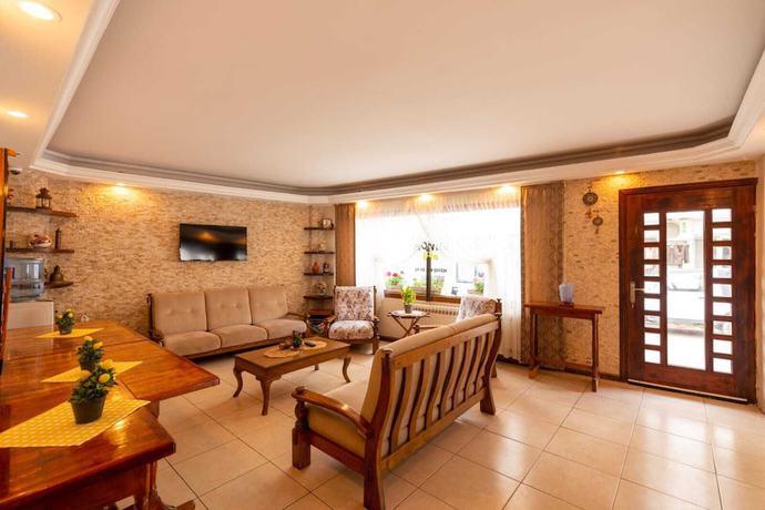 Imagen de los interiores del Limon Otel. Foto 18