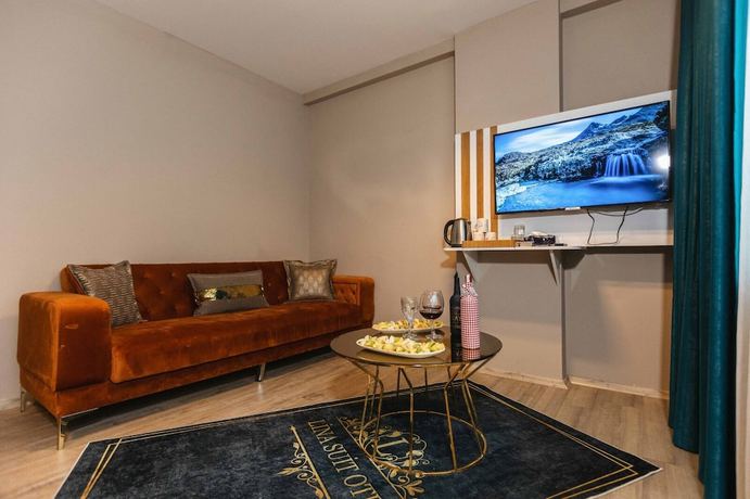 Imagen de la habitación del Lina Suit Hotel. Foto 10