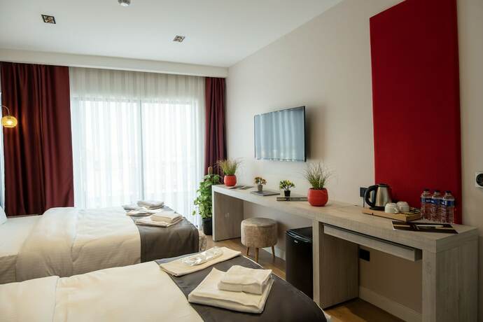 Imagen de la habitación del Linda Port Hotel. Foto 11