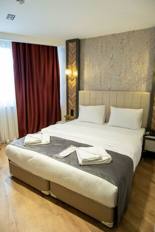 Imagen general del Linda Port Hotel. Foto 3