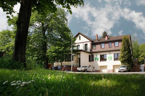 Imagen de los exteriores del Lindenkrug-Hannover. Foto 7