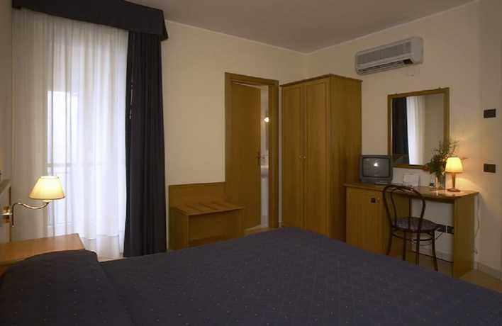Imagen de la habitación del Lion\'s Hotel. Foto 4
