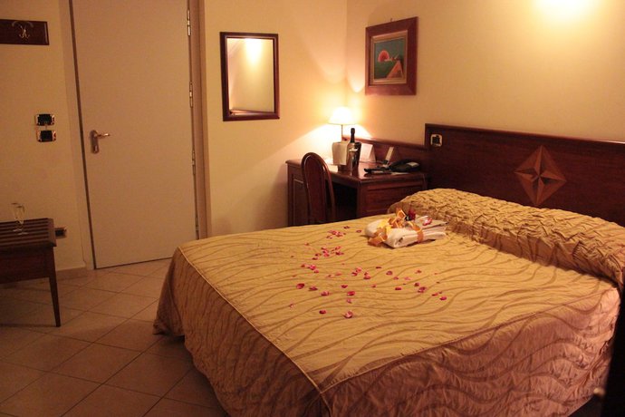 Imagen de la habitación del Lion\'s Hotel. Foto 8