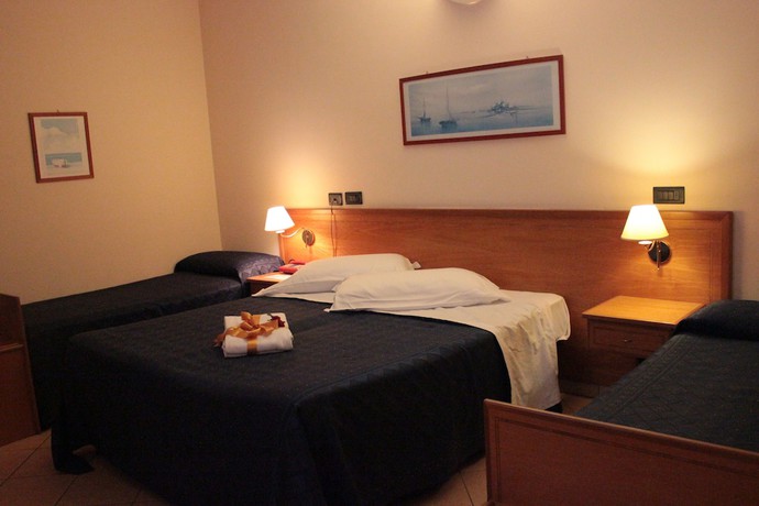Imagen de la habitación del Lion\'s Hotel. Foto 11