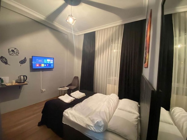Imagen de la habitación del Lions Suit Hotel. Foto 4