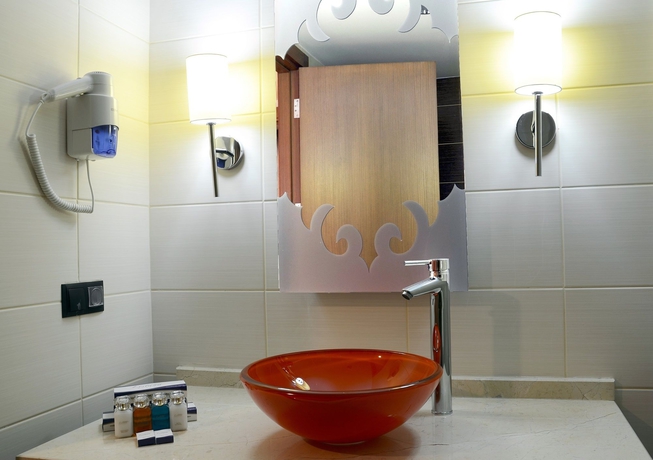 Imagen de la habitación del Listana Hotel. Foto 10