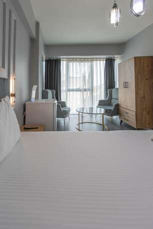 Imagen general del Liza Suit Hotel. Foto 8