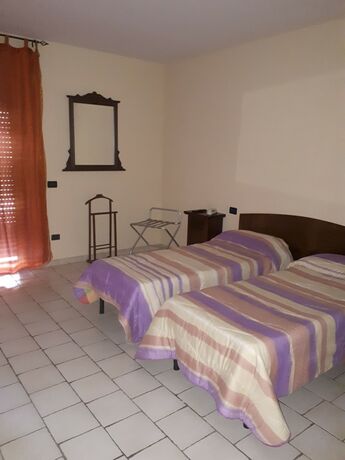 Imagen de la habitación del Lo Scoiattolo, Castellafiume. Foto 15