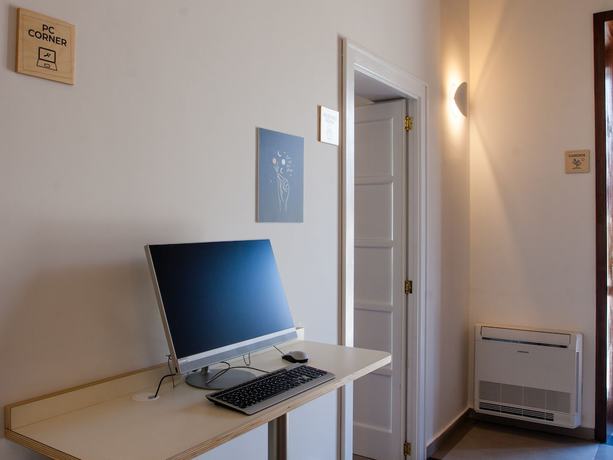 Imagen de los interiores del Lobby Collective Hostel. Foto 14