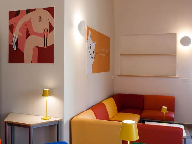 Imagen de los interiores del Lobby Collective Hostel. Foto 19
