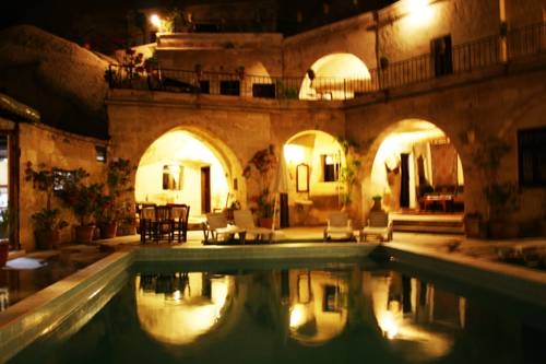 Imagen general del Local Cave House Hotel. Foto 8