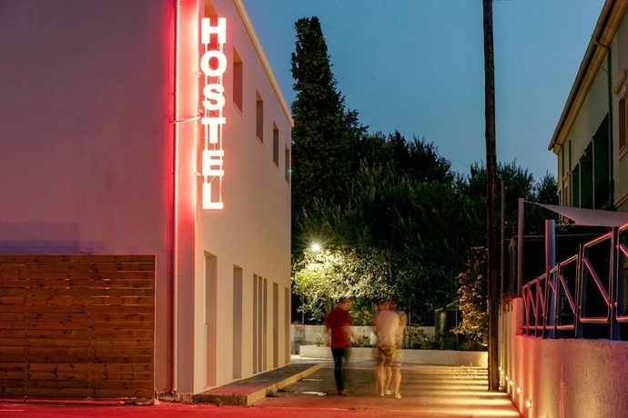 Imagen general del Local Hostel and Suites. Foto 1