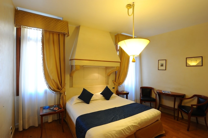 Imagen de la habitación del Locanda Del Ghetto. Foto 7