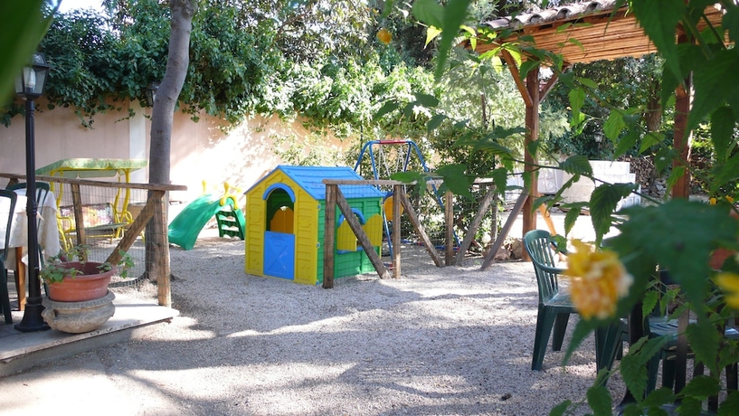 Imagen de los exteriores del Locanda Delle Corse. Foto 5