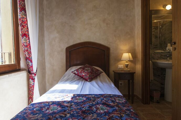 Imagen de la habitación del Locanda di Montegiove. Foto 16