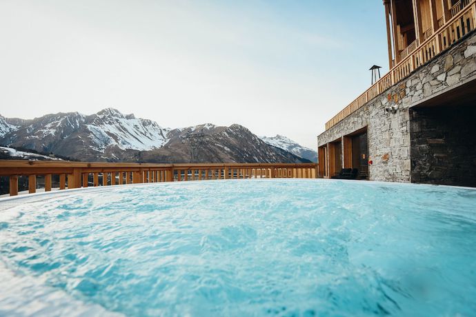 Imagen de la piscina del Lodji Hotel. Foto 20