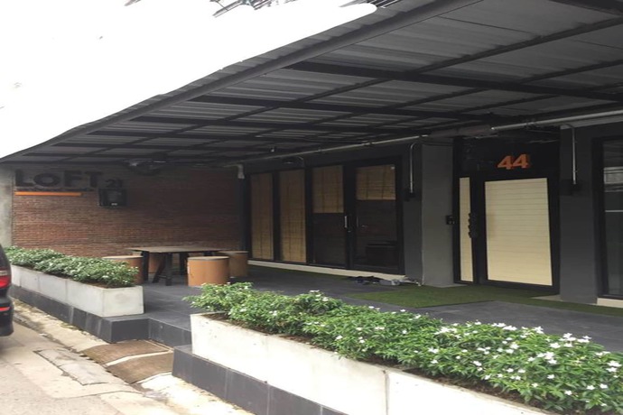 Imagen de los exteriores del Loft 21 Apartment Romklao. Foto 4