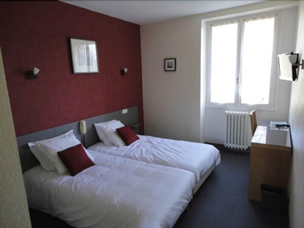 Imagen de la habitación del Logis H&ocirc;tel AMBROISE. Foto 12