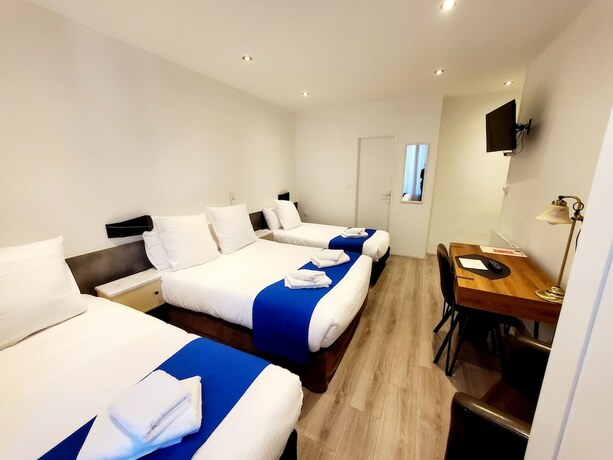 Imagen de la habitación del Logis H&ocirc;tel Belle Etoile Vichy. Foto 17