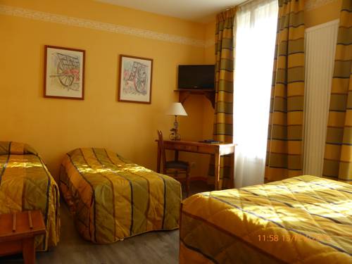 Imagen de la habitación del Logis H&ocirc;tel Restaurant La T&ecirc;te Noire. Foto 3