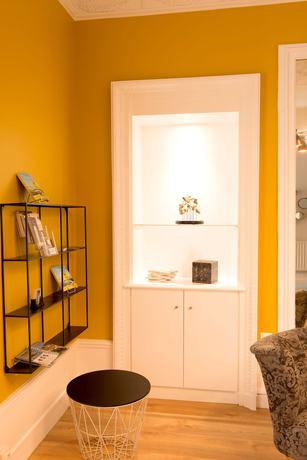Imagen de los interiores del Logis H&ocirc;tel les C&egrave;dres Bleus. Foto 19