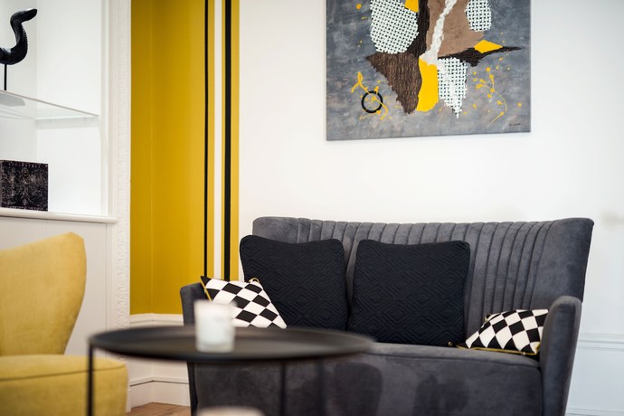 Imagen de la habitación del Logis H&ocirc;tel les C&egrave;dres Bleus. Foto 13