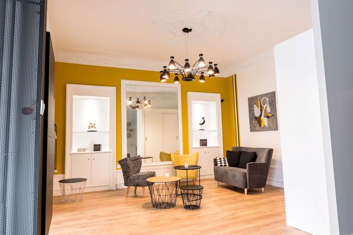 Imagen de la habitación del Logis H&ocirc;tel les C&egrave;dres Bleus. Foto 18