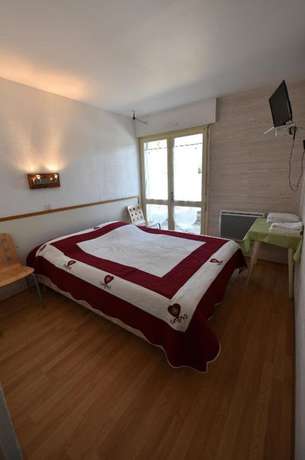 Imagen de la habitación del Logis H&ocirc;tel les Lodges Du Lac. Foto 13