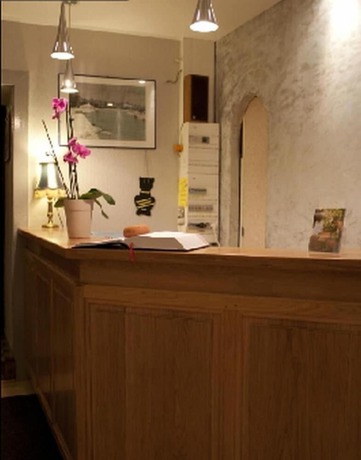 Imagen de los interiores del Logis Hotel Les Tilleuls. Foto 20